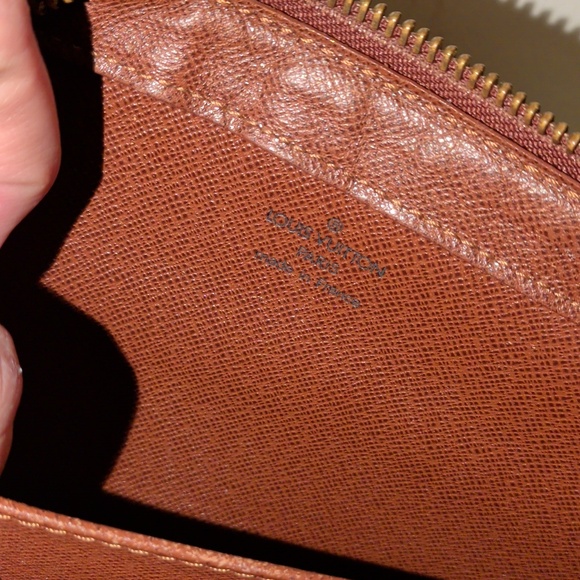 Authentic Louis Vuitton Orsay Monogram Canvas Clutch Bag Pouch Wristlet - Picture 10 of 16